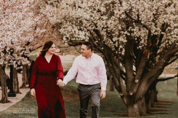 TheLightSeeker-UtahCapitolBuilding-Engagements-Blossoms-Flowers-35