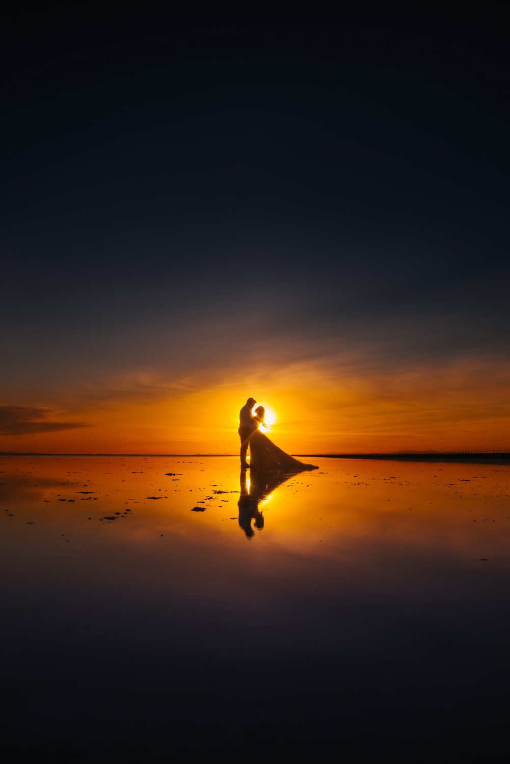 The-Light-Seeker-Jenna-Anthony-SaltFlats-Sunrise-Photo-Session-2026-42