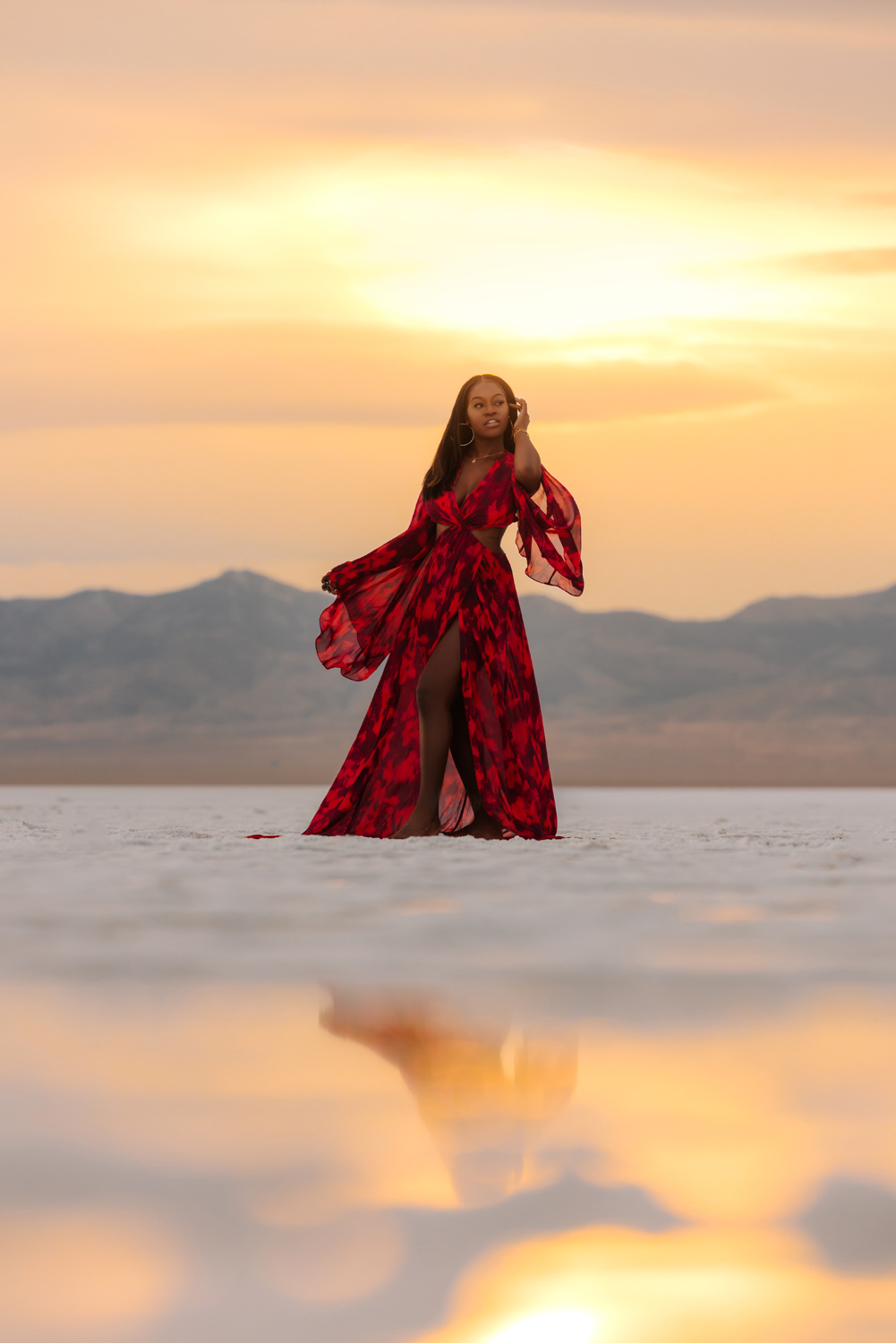 The-Light-Seeker-Rhaven-SaltFlats-Reflection-Flooded-Water-Sunset-Photoshoot-Photography-2026-48