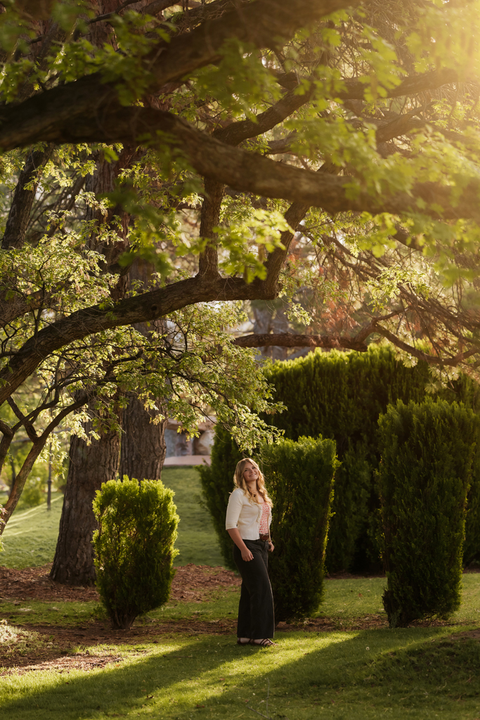 TheLightSeeker-Allie-Senior-Pictures-Gardens-SLC-2026-9