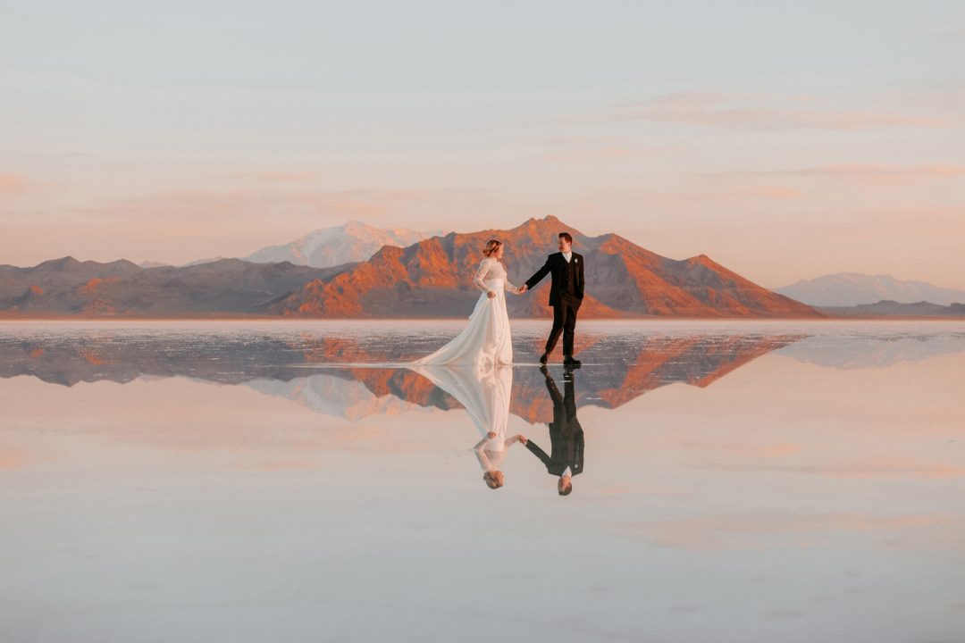TheLightSeeker-Aly-Teal-SaltFlats-Flooded-Wedding-Bridals-2023-58