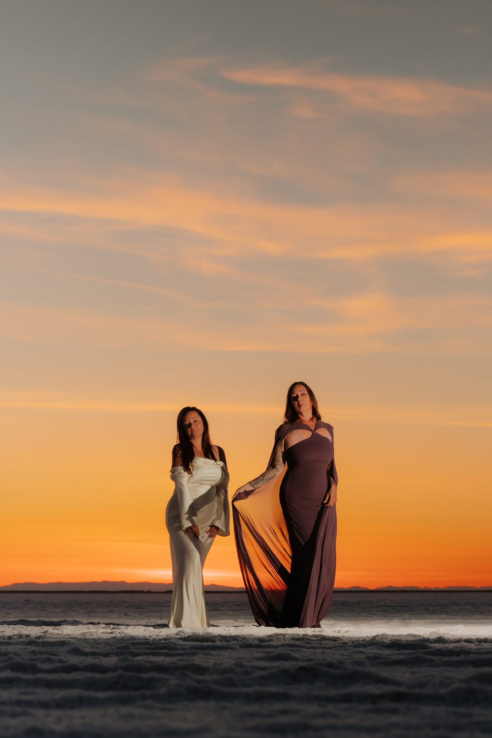 TheLightSeeker-Barbara-Amanda-Salt-Flats-Best-Friends-Photoshoot-2026-9