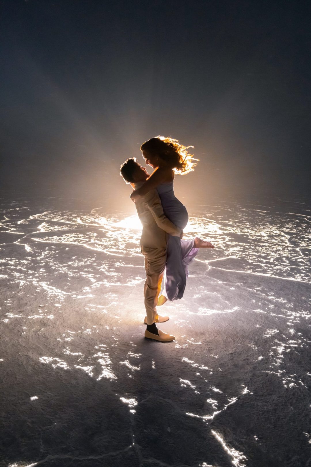 TheLightSeeker-Tatyana-Engagements-SaltFlats-WindStorm-Flash-Stars-Photography-2025-77