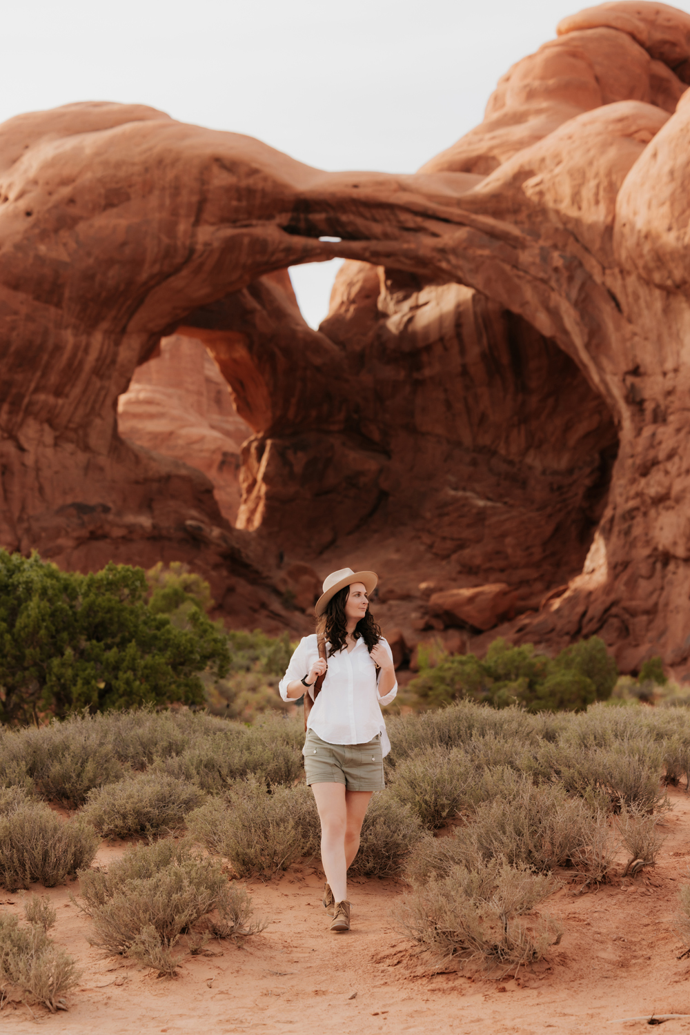 TheLightSeeker-Katie-Moab-Photography-Millcreek-Waterfall-ArchesNationalPark-2025-3