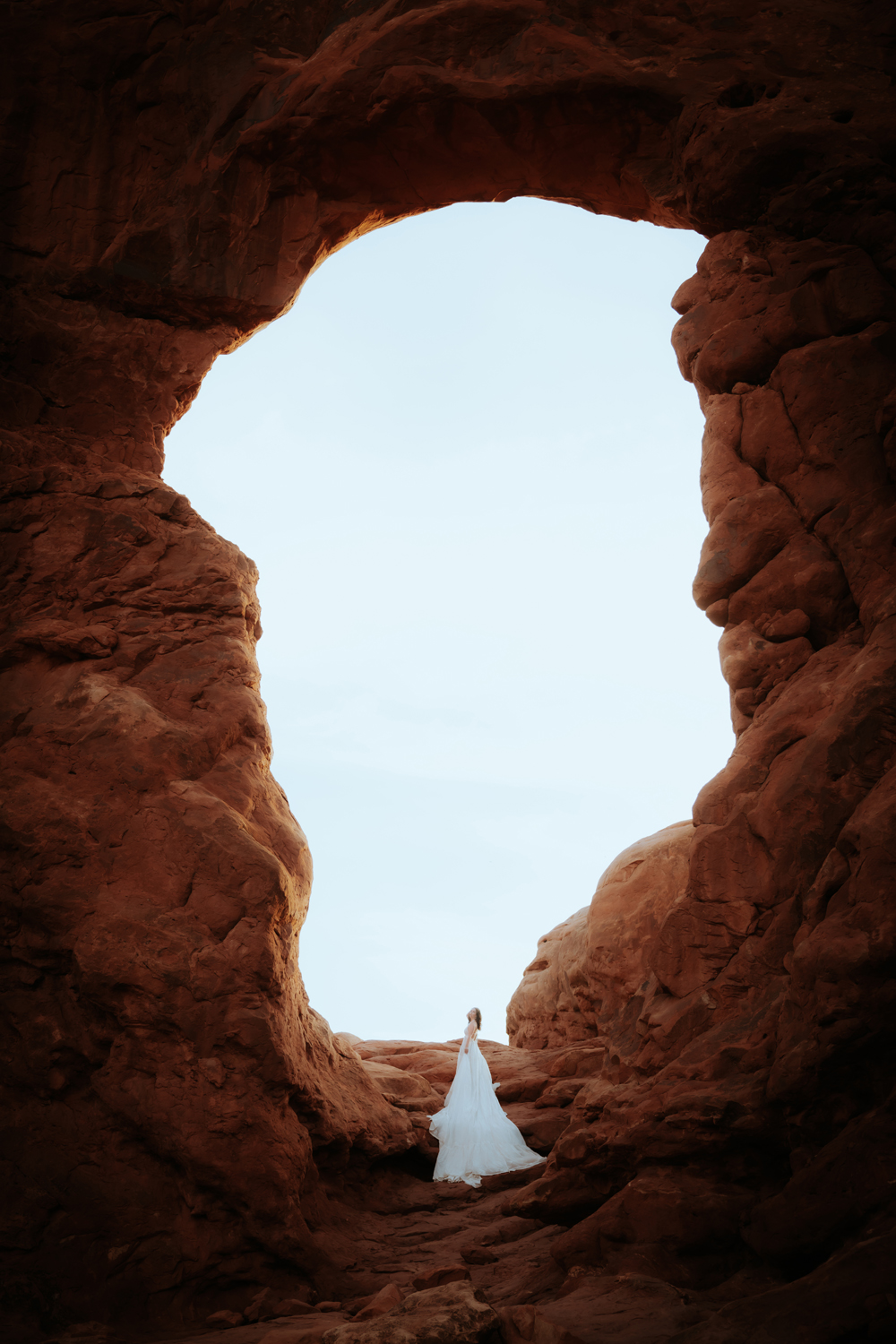 TheLightSeeker-Katie-Moab-Photography-Millcreek-Waterfall-ArchesNationalPark-2025-35