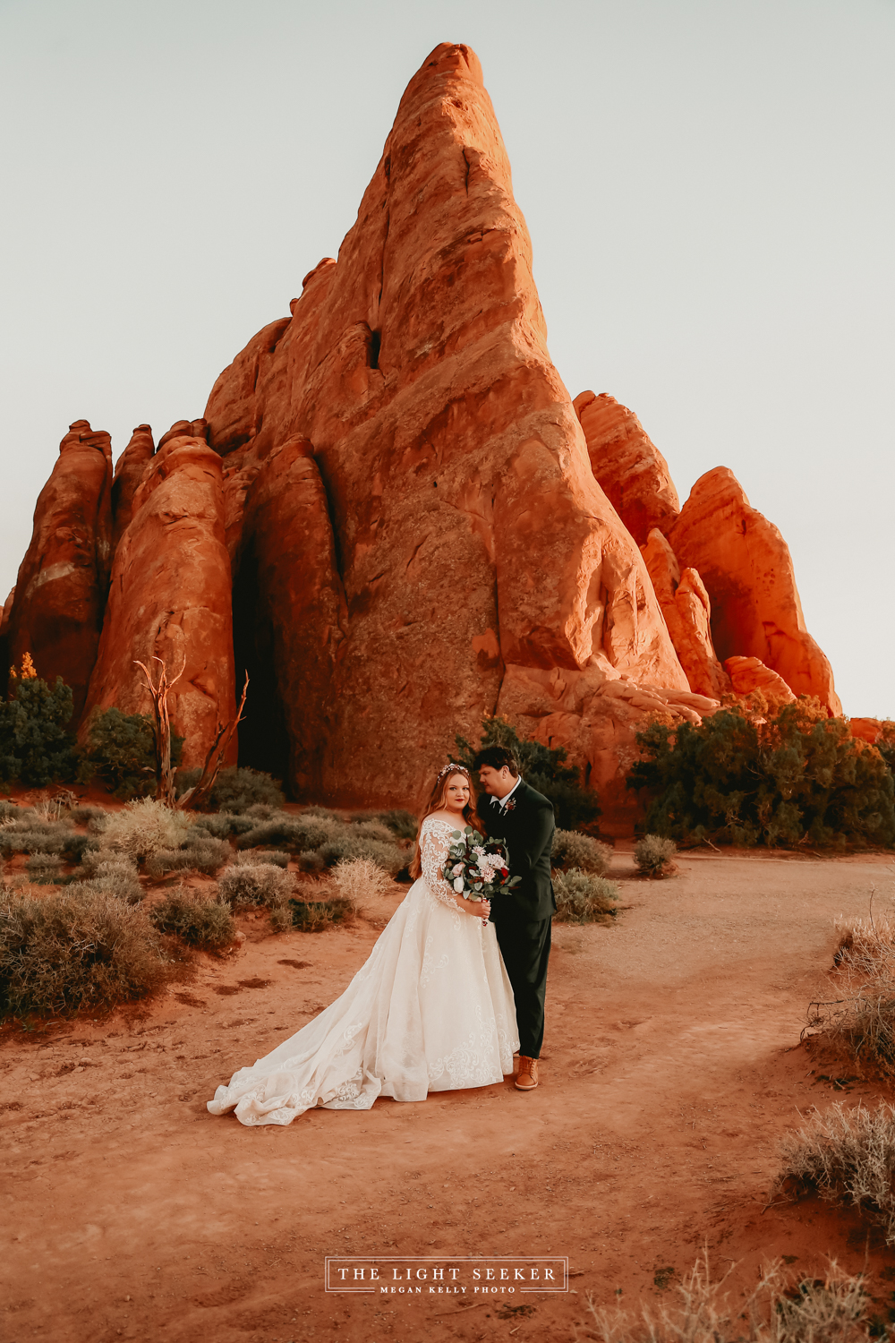 TheLightSeeker-Lauren-Pierre-Moab-Elopement-Arches-Wedding-Formals-106