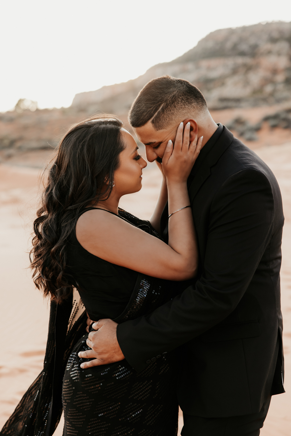 TheLightSeeker-CoralSandDunes-Utah-Engagements-Photography-2023-7