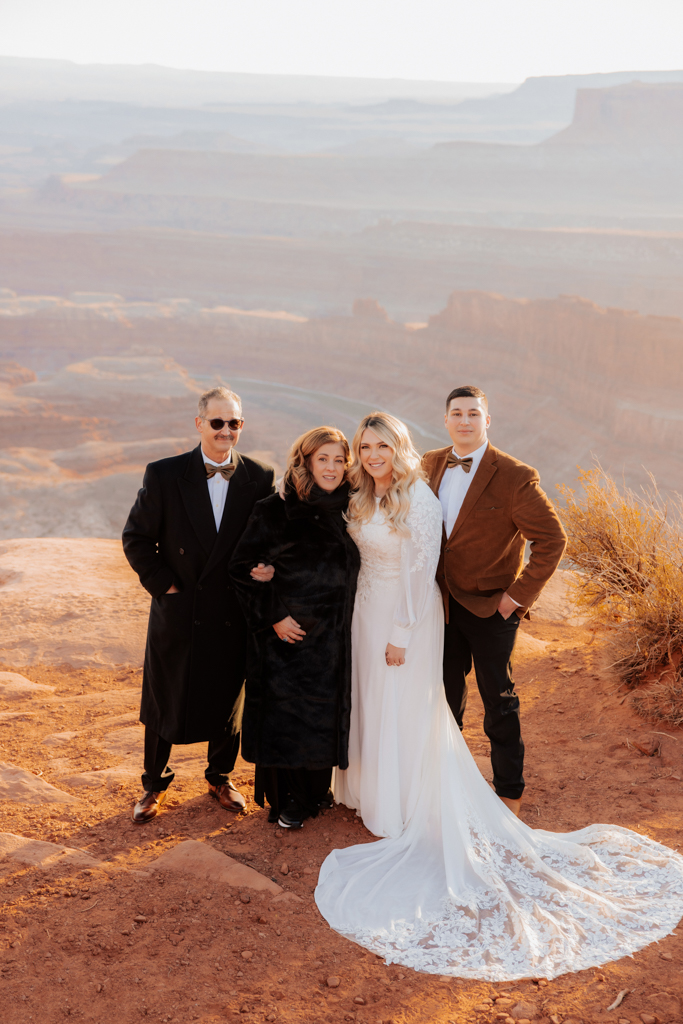 TheLightSeeker-Grace-Ali-Moab-Arches-DeadHorse-Elopement-Wedding-2025-102