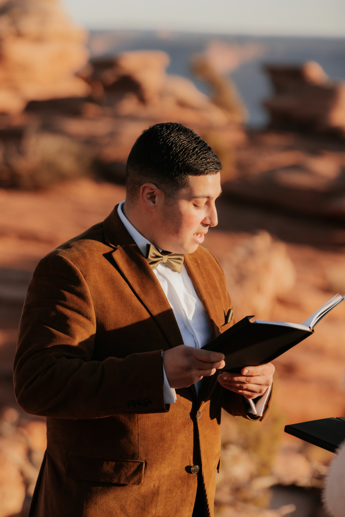 TheLightSeeker-Grace-Ali-Moab-Arches-DeadHorse-Elopement-Wedding-2025-127