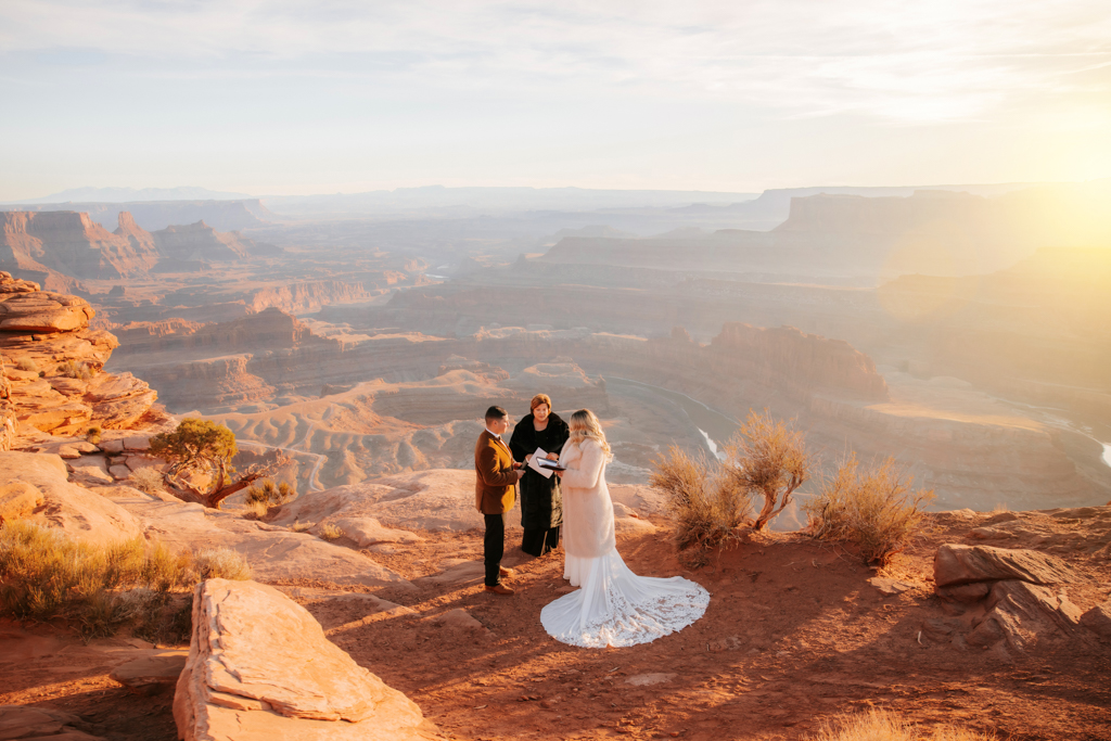 TheLightSeeker-Grace-Ali-Moab-Arches-DeadHorse-Elopement-Wedding-2025-139