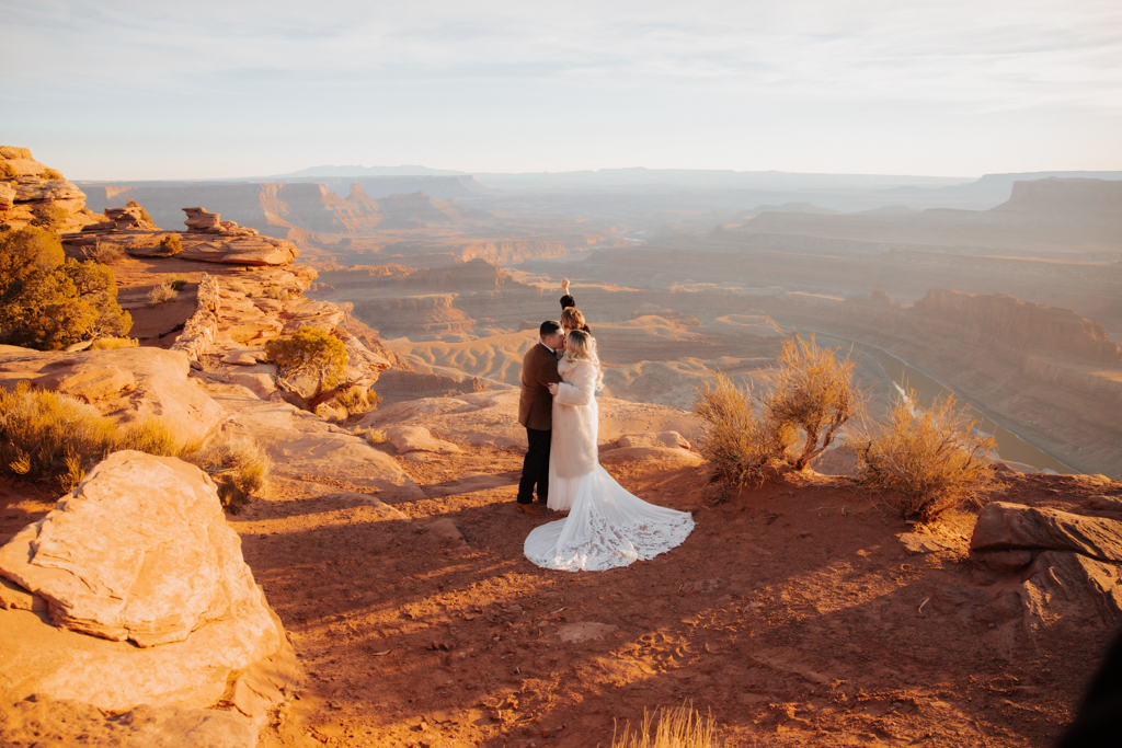 TheLightSeeker-Grace-Ali-Moab-Arches-DeadHorse-Elopement-Wedding-2025-151