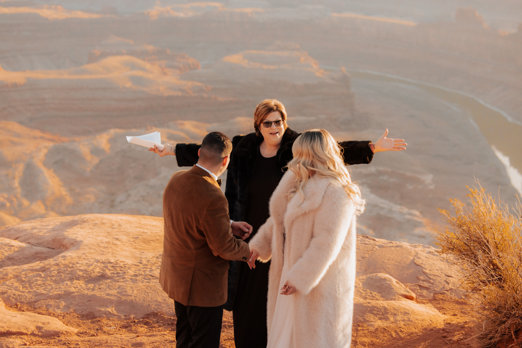 TheLightSeeker-Grace-Ali-Moab-Arches-DeadHorse-Elopement-Wedding-2025-156