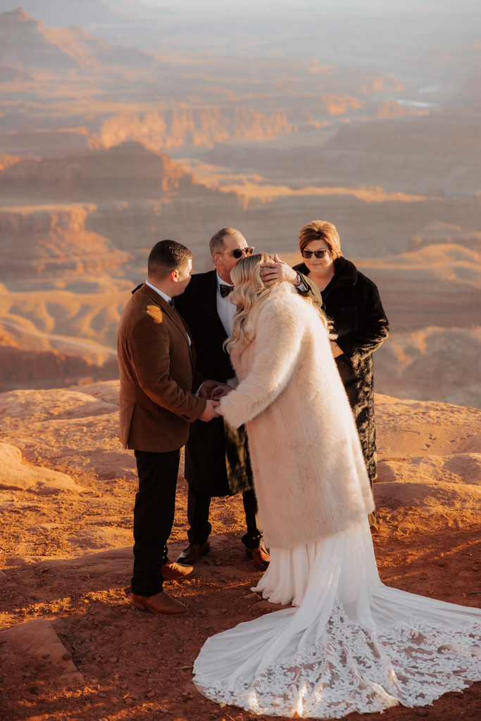 TheLightSeeker-Grace-Ali-Moab-Arches-DeadHorse-Elopement-Wedding-2025-161