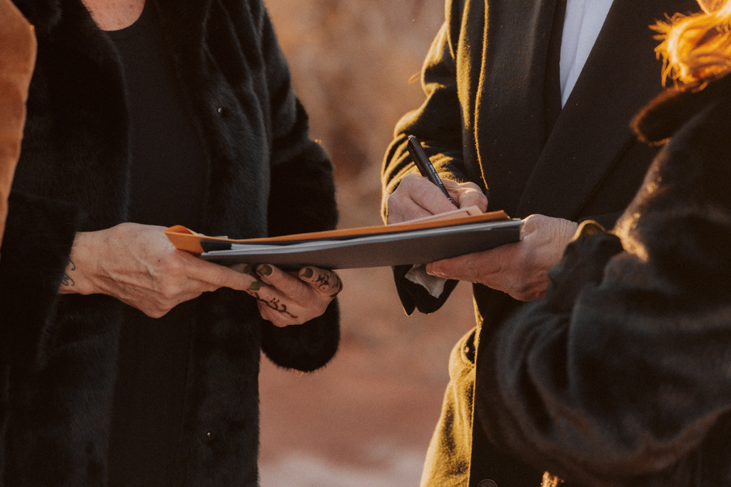 TheLightSeeker-Grace-Ali-Moab-Arches-DeadHorse-Elopement-Wedding-2025-178
