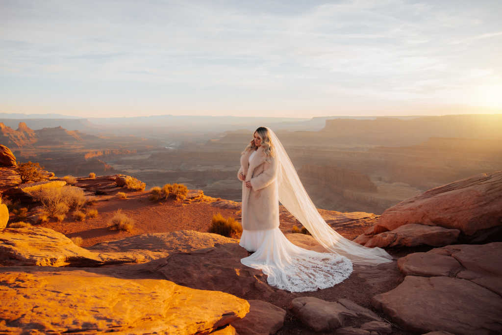 TheLightSeeker-Grace-Ali-Moab-Arches-DeadHorse-Elopement-Wedding-2025-185