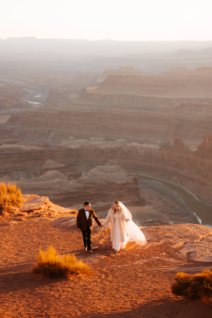 TheLightSeeker-Grace-Ali-Moab-Arches-DeadHorse-Elopement-Wedding-2025-202