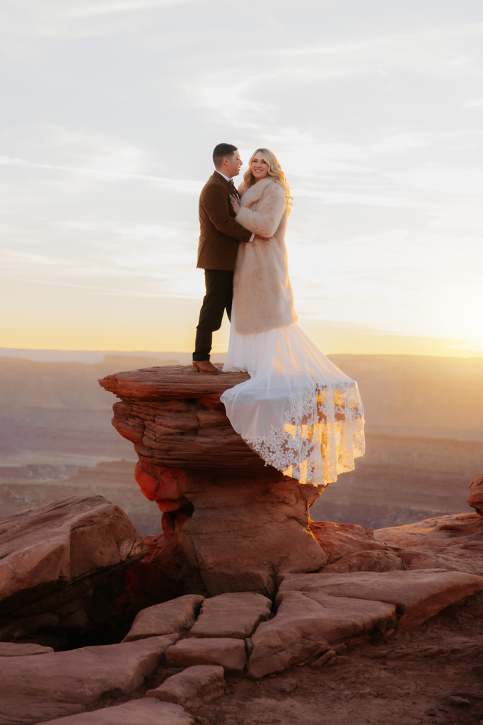 TheLightSeeker-Grace-Ali-Moab-Arches-DeadHorse-Elopement-Wedding-2025-215