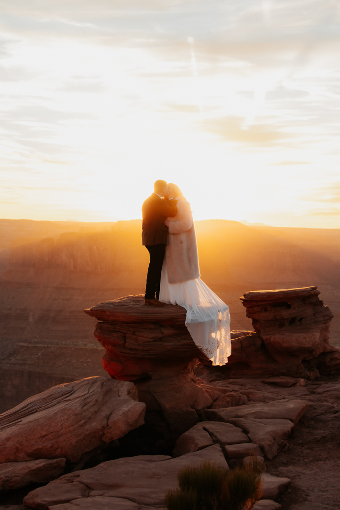 TheLightSeeker-Grace-Ali-Moab-Arches-DeadHorse-Elopement-Wedding-2025-219