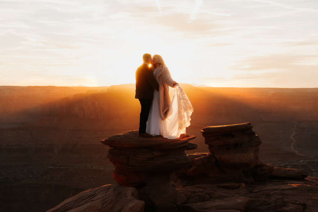 TheLightSeeker-Grace-Ali-Moab-Arches-DeadHorse-Elopement-Wedding-2025-224