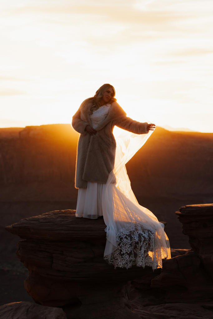 TheLightSeeker-Grace-Ali-Moab-Arches-DeadHorse-Elopement-Wedding-2025-231