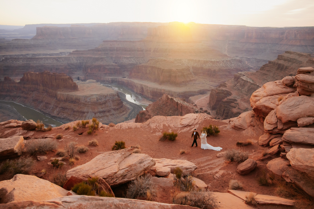 TheLightSeeker-Grace-Ali-Moab-Arches-DeadHorse-Elopement-Wedding-2025-239