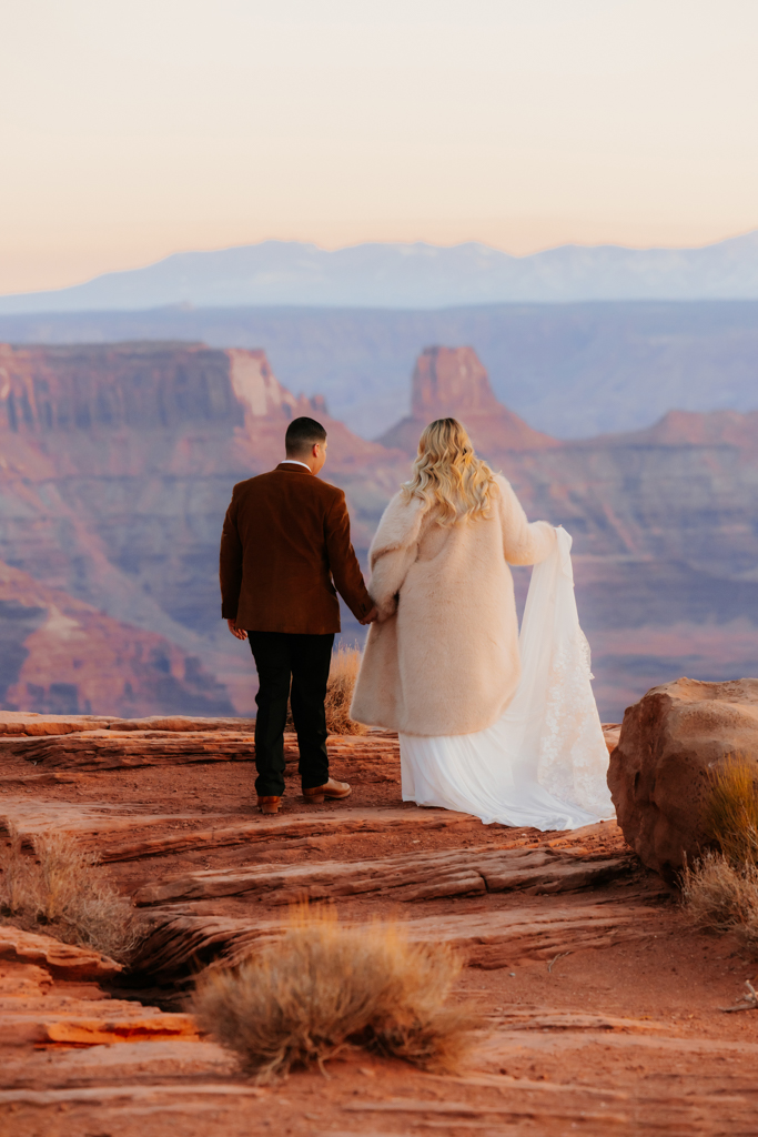 TheLightSeeker-Grace-Ali-Moab-Arches-DeadHorse-Elopement-Wedding-2025-243