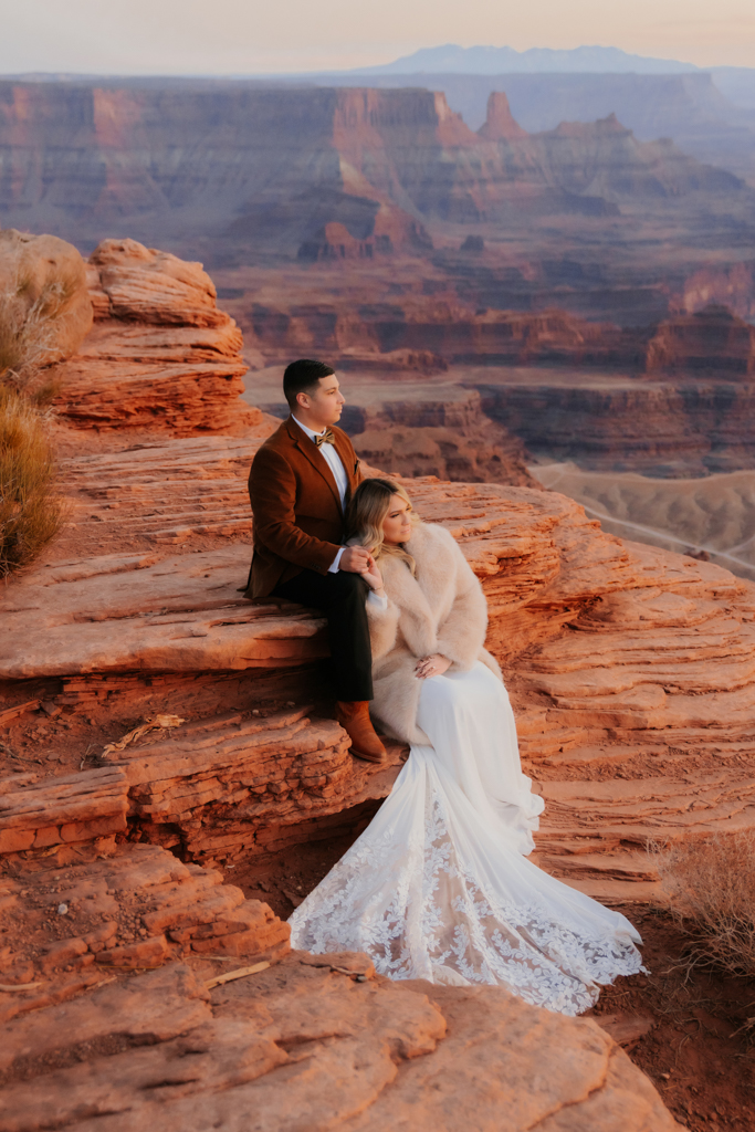 TheLightSeeker-Grace-Ali-Moab-Arches-DeadHorse-Elopement-Wedding-2025-262