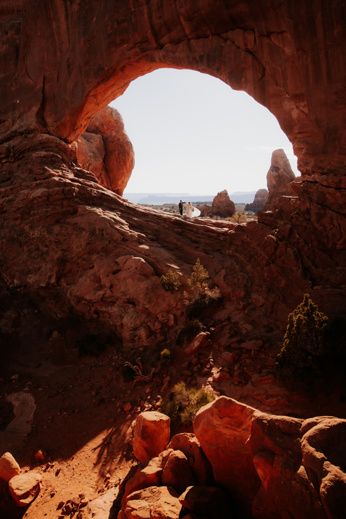 TheLightSeeker-Grace-Ali-Moab-Arches-DeadHorse-Elopement-Wedding-2025-52