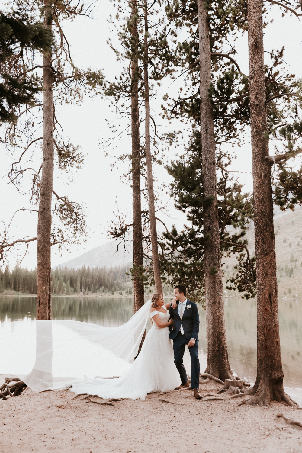 TheLightSeeker-LexieJake-TetonNationalPark-Elopement-bridals-formals-Summer-2022-84