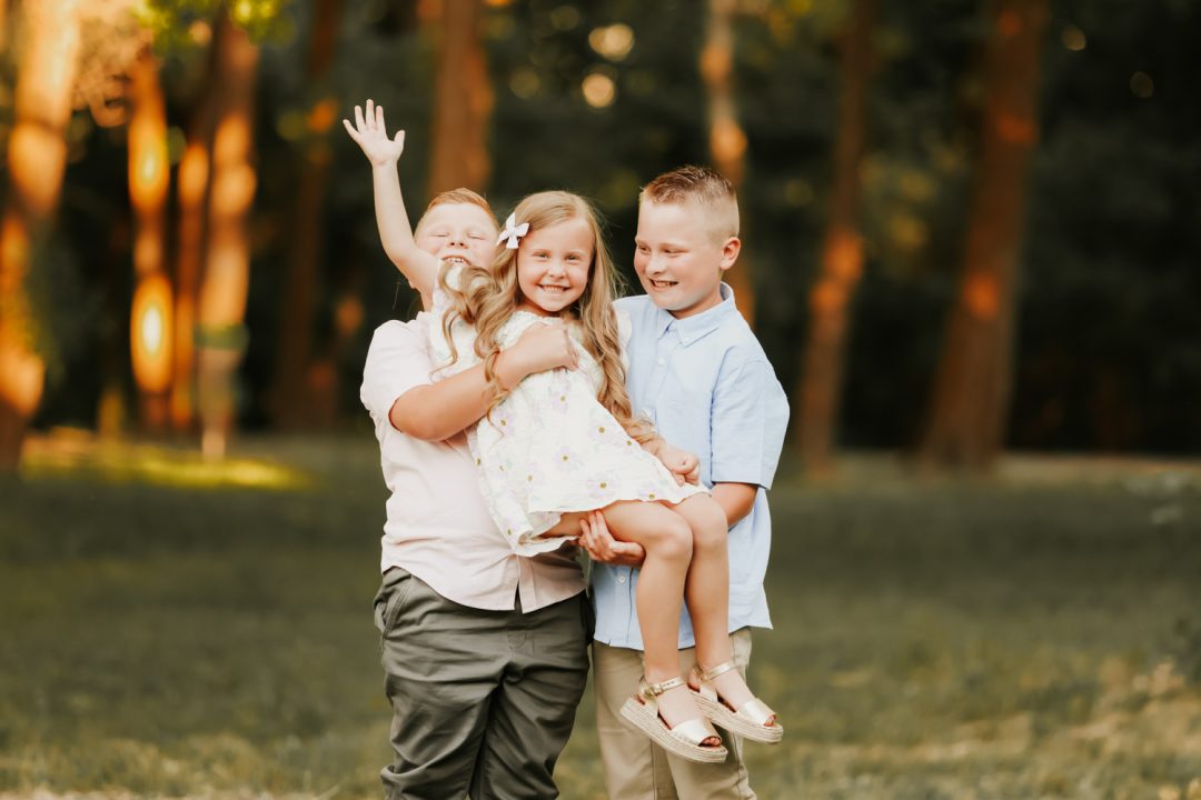 TheLightSeeker-WardFamily-BuenaventuraPark-Summer-2023-26