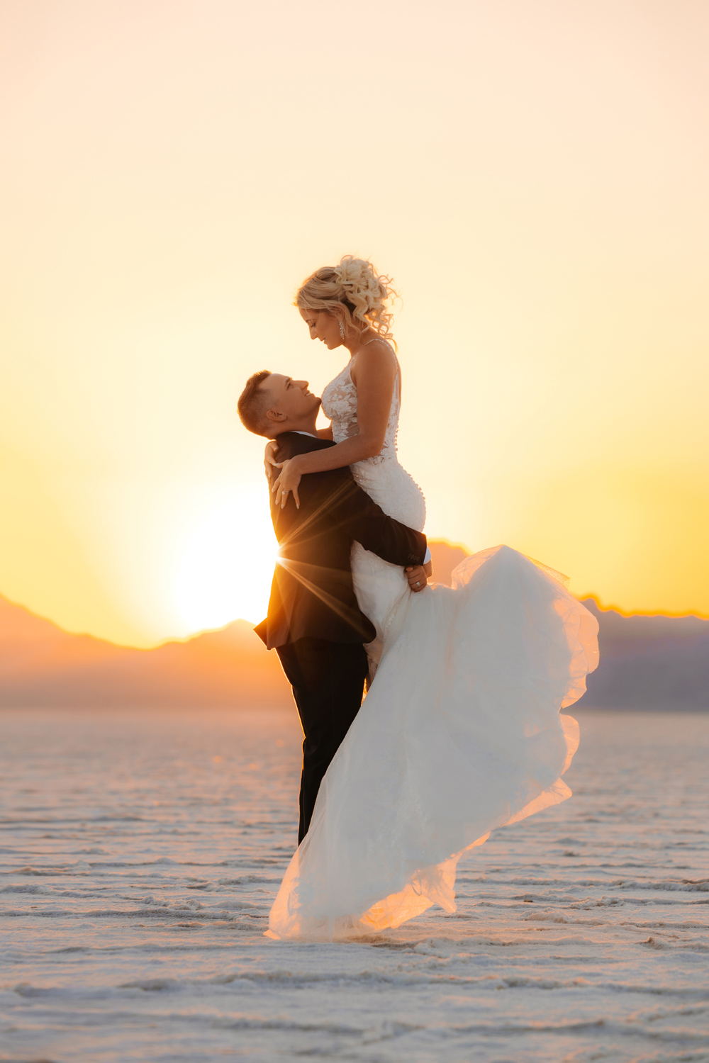 TheLightSeeker-Haley-Grant-Elopement-SaltFlats-Wedding-2025-194 11.40.01 AM